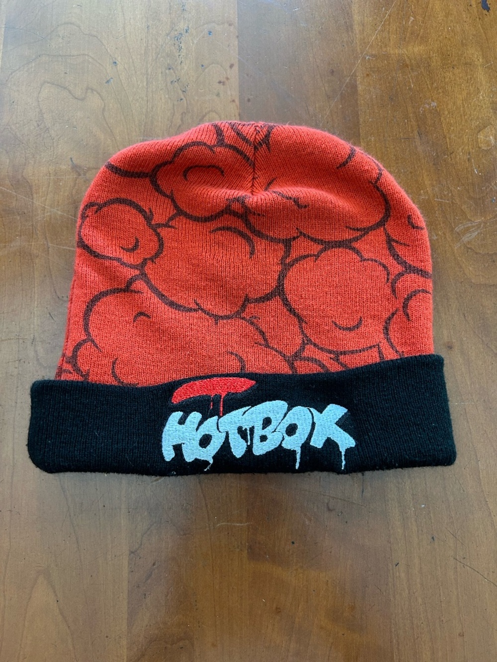 Hotbox Red & Black Smoke Cloud Pattern Cuffed Knit Beanie Graffiti Logo